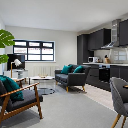 Queens Park By Viridian Apartments Londra Exterior foto