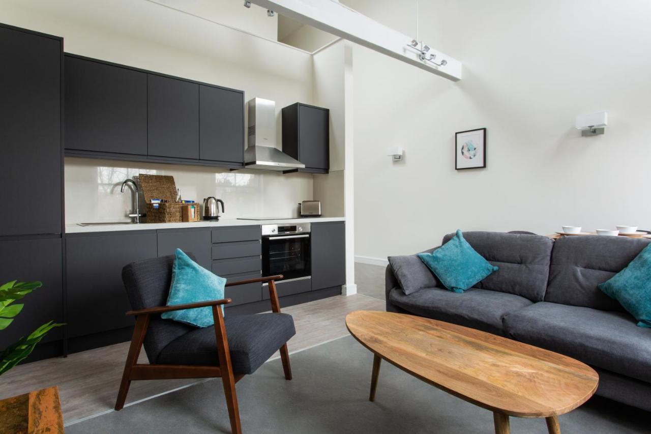 Queens Park By Viridian Apartments Londra Exterior foto